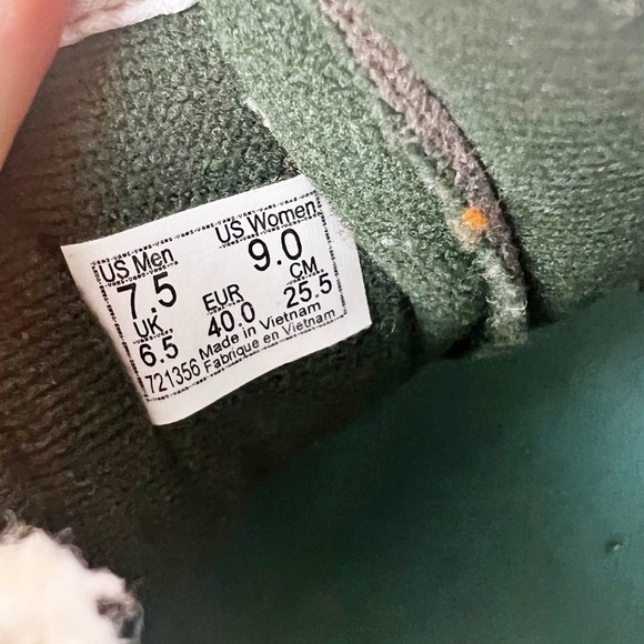 Vans ComfyCush Old Skool Overt CC Sneakers Shoes Lux Multi M 7.5/ W 9 - Picture 10 of 10